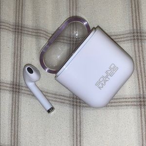 Sound Mates Case with Earbud